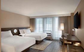 Springhill Suites Old Montreal